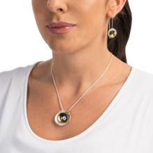 75%OFF 女性のジュエリーセット Kadimオキシスワールスターリングシルバージュエリーセット - ネックレスとイヤリング（女性用） Kadim Oxy Swirl Sterling Silver Jewelry Set - Necklace and Earrings (For Women)画像